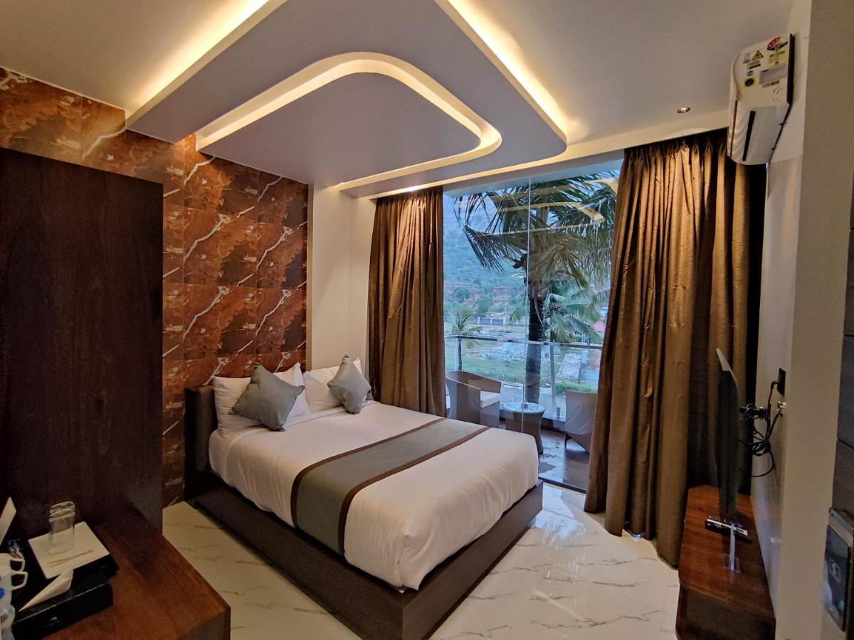 Silver Cloud Nandigunda Dış mekan fotoğraf